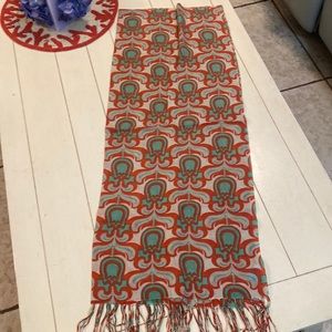 Jill Mclaughlin 100% wool shark scarf new never used.NWOT